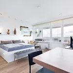 Apartmán Ostsee Penthouse Mit Seitlichem Meerblick & Grossem Balkon - 
