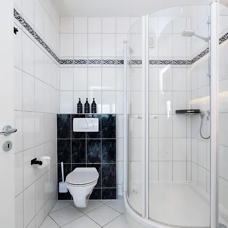 Ostsee Penthouse Mit Seitlichem Meerblick & Grossem Balkon - 