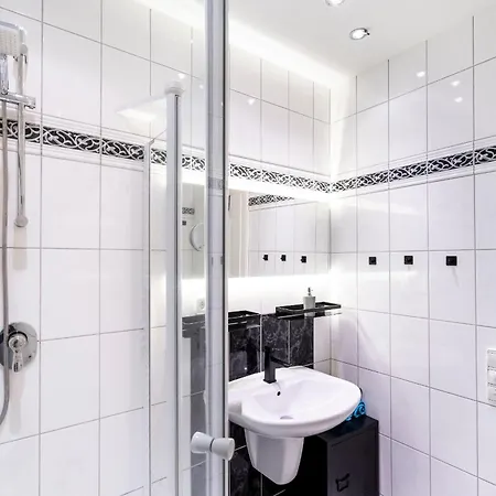 Ostsee Penthouse Mit Seitlichem Meerblick & Grossem Balkon - 