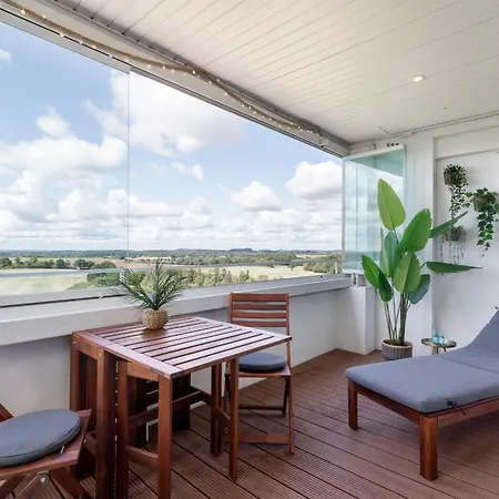 Ostsee Penthouse Mit Seitlichem Meerblick & Grossem Balkon - 