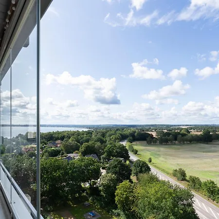 Ostsee Penthouse Mit Seitlichem Meerblick & Grossem Balkon - 
